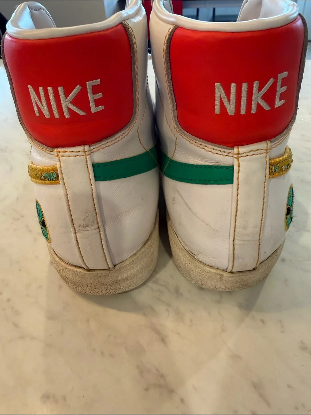 Nike Blazer Mid ‘77 Rayguns high top sneakers,size 8.5